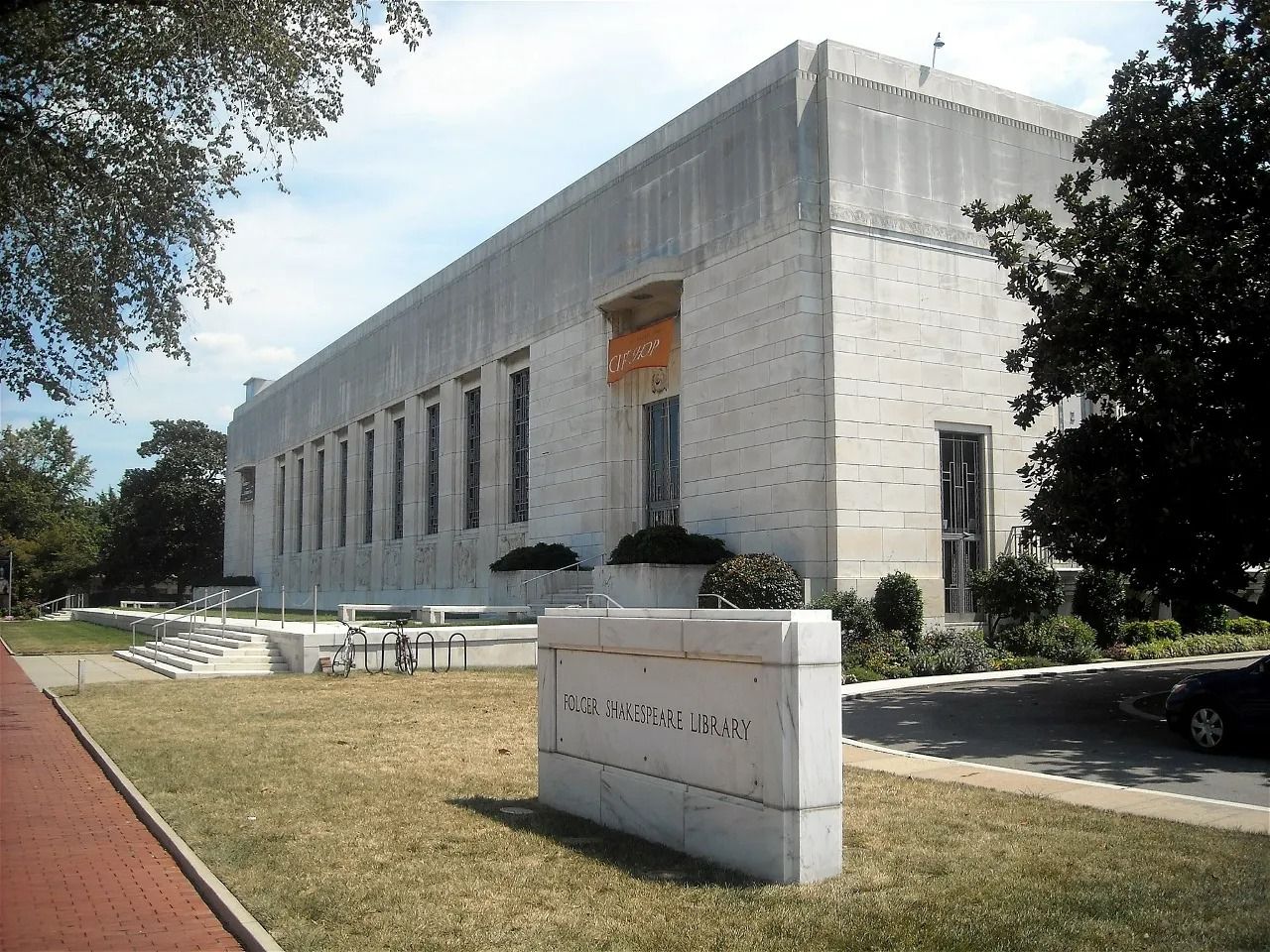 Folger Shakespeare Library & Theatre (Washington D.C.) - Visitor ...