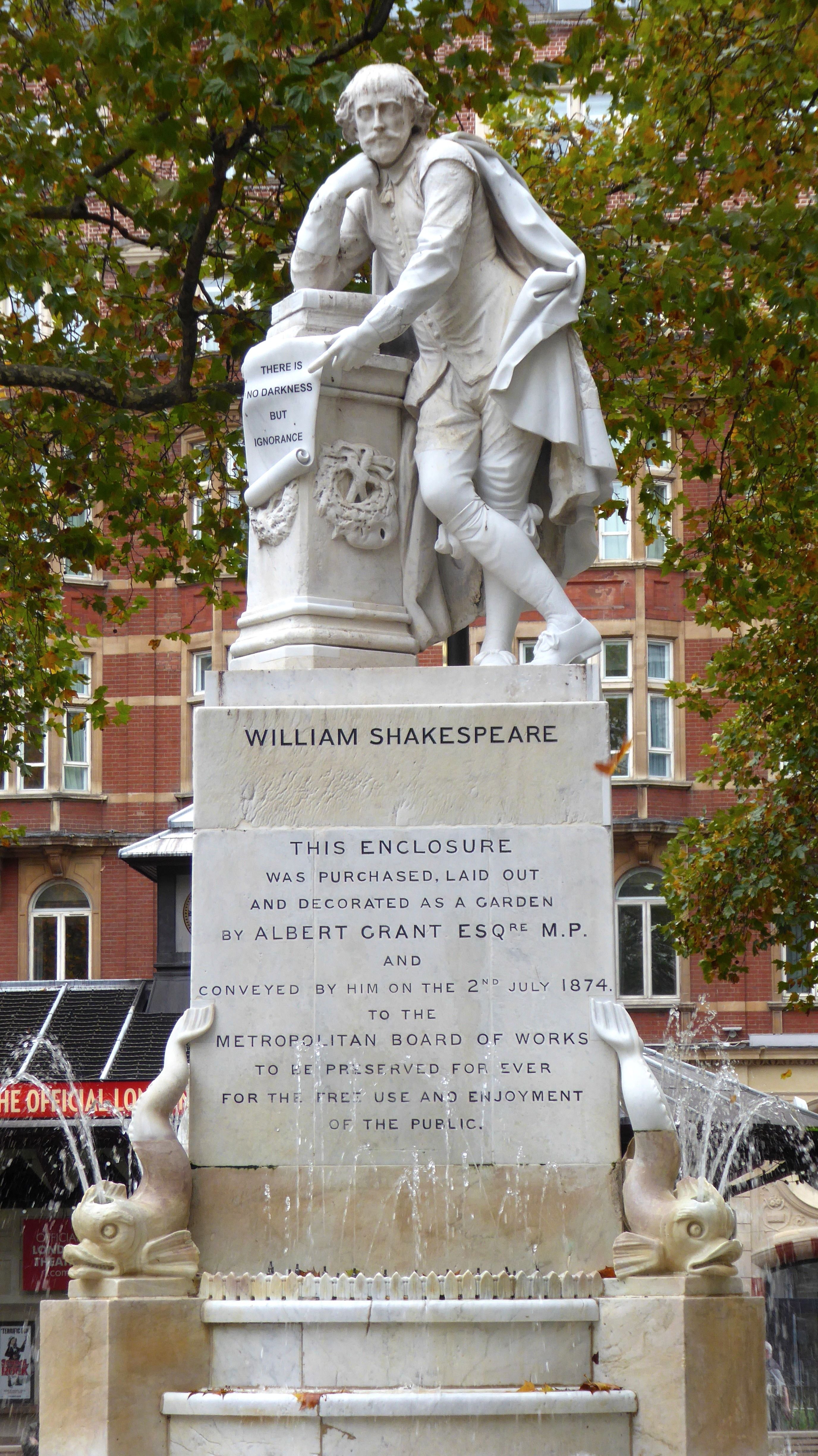 Shakespeare Statue in Leicester Square